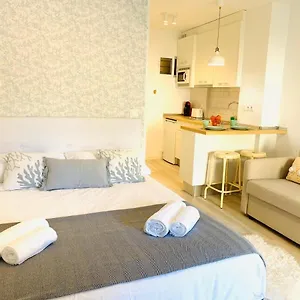 https://apartamento-iris-benalmadena.1costadelsol.com